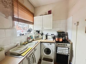 Photo 1- click for photo gallery